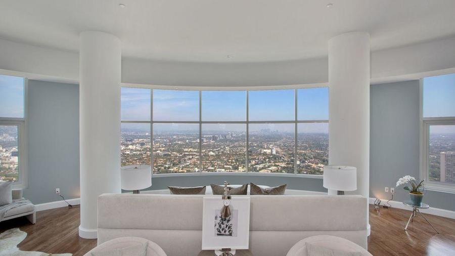 Matthew Perry drops 20M in Century City. Woodruff Realty Group